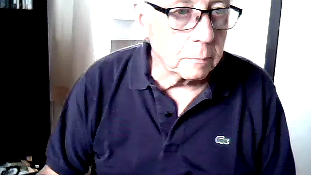 Snapshot of johnjohn622662 chatting on June 16, 2026, 1:58 pm johnjohn622662 online show from June 16, 2026, 1:58 pm