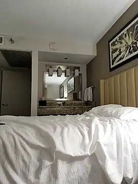 carmeldaddy1 online show from March 1, 2026, 8:27 am