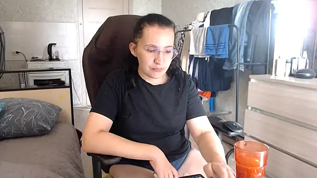 AnKey Rayah online show from July 12, 2026, 4:14 am