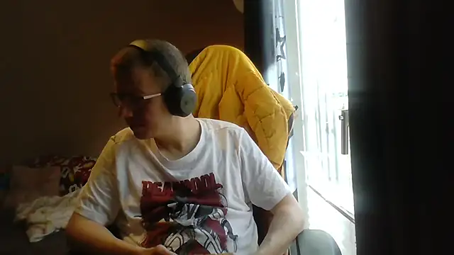 David250692 online show from March 9, 2026, 8:40 am