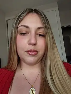 Snapshot of sofiabichota chatting on March 25, 2026, 4:02 pm sofiabichota online show from March 25, 2026, 4:02 pm