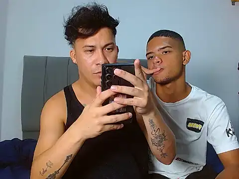 boyhot23x online show from July 13, 2026, 1:30 am
