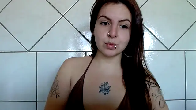 Snapshot of chelbyy chatting on September 12, 2025, 7:14 pm chelbyy online show from September 12, 2025, 7:14 pm