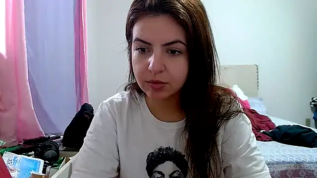 Snapshot of chelbyy chatting on November 18, 2025, 5:17 pm chelbyy online show from November 18, 2025, 5:17 pm