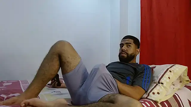 Snapshot of Aroon_Stonne chatting on January 3, 2025, 5:28 am Aroon Stonne online show from January 3, 2025, 5:28 am