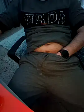 praqun2021 online show from March 31, 2026, 11:27 pm