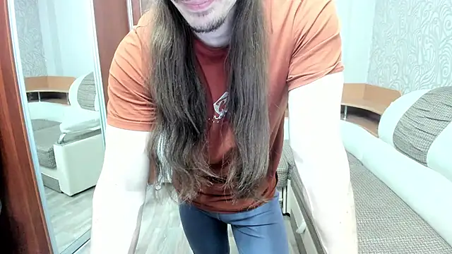 Marrymepls online show from February 11, 2026, 2:00 pm