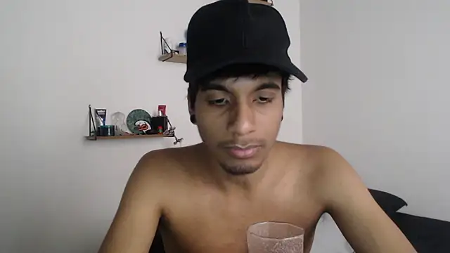 stevenosori online show from November 19, 2025, 9:26 pm