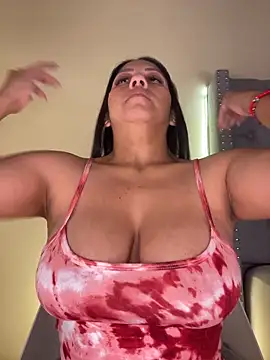 KIARAPRETTY online show from January 15, 2026, 2:38 am