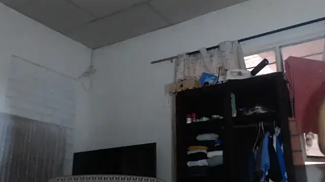 Snapshot of adrixxx38 chatting on February 24, 2026, 10:41 pm adrixxx38 online show from February 24, 2026, 10:41 pm