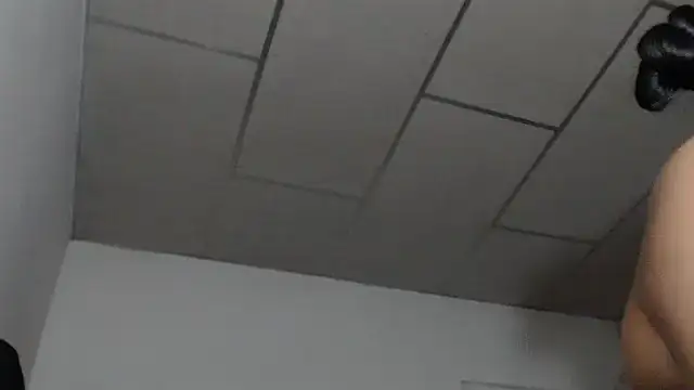 Snapshot of adrixxx38 chatting on February 27, 2026, 10:32 pm adrixxx38 online show from February 27, 2026, 10:32 pm