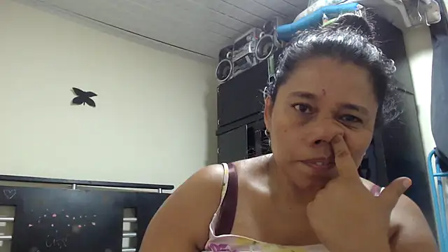 adrixxx38 online show from May 15, 2026, 11:01 pm