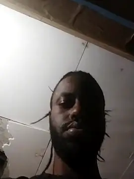 Snapshot of Benhtenblak chatting on March 5, 2025, 5:07 am Benhtenblak online show from March 5, 2025, 5:07 am