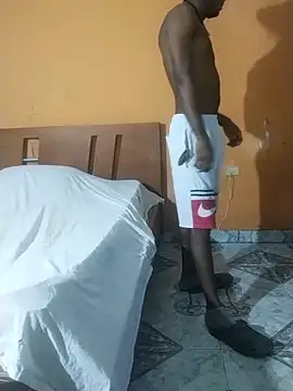 Snapshot of Benhtenblak chatting on March 8, 2025, 1:28 am Benhtenblak online show from March 8, 2025, 1:28 am