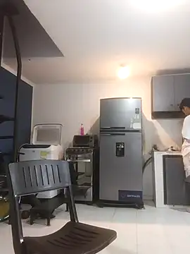 Snapshot of Benhtenblak chatting on September 13, 2025, 12:10 am Benhtenblak online show from September 13, 2025, 12:10 am