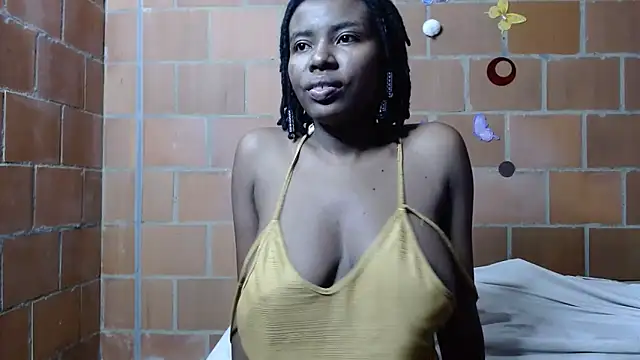 Snapshot of Magaharper10 chatting on March 5, 2025, 11:27 pm Magaharper10 online show from March 5, 2025, 11:27 pm