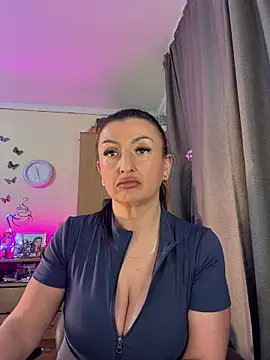 Snapshot of Hotangel75 chatting on May 6, 2026, 8:30 am Hotangel75 online show from May 6, 2026, 8:30 am