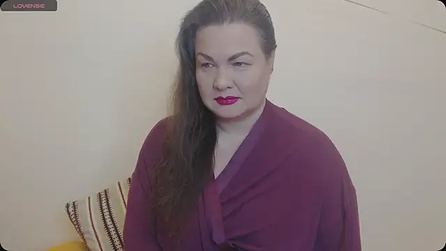 Lady Adrianna online show from February 10, 2026, 9:19 pm