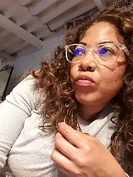 mila38 online show from February 20, 2026, 6:08 pm