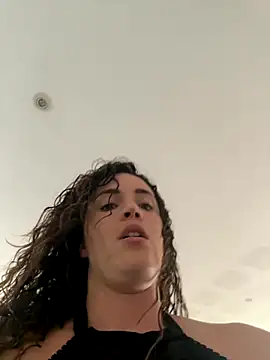 Snapshot of Clara-xoxo chatting on October 10, 2025, 1:10 pm Clara-xoxo online show from October 10, 2025, 1:10 pm