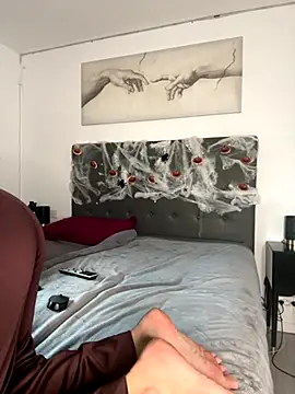 Snapshot of Clara-xoxo chatting on October 31, 2025, 2:51 pm Clara-xoxo online show from October 31, 2025, 2:51 pm