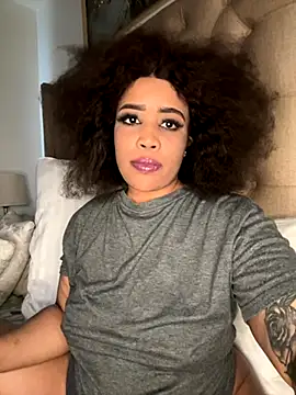 CAMMII  online show from November 16, 2025, 11:05 am