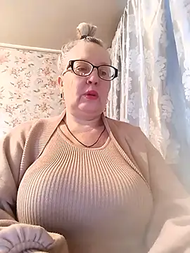 Snapshot of Cerd_Ayaz chatting on March 7, 2026, 3:25 am Cerd Ayaz online show from March 7, 2026, 3:25 am