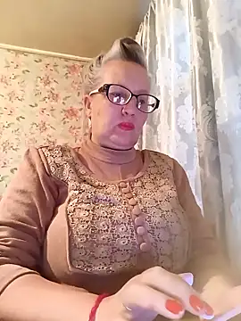 Snapshot of Cerd_Ayaz chatting on May 18, 2026, 1:56 am Cerd Ayaz online show from May 18, 2026, 1:56 am