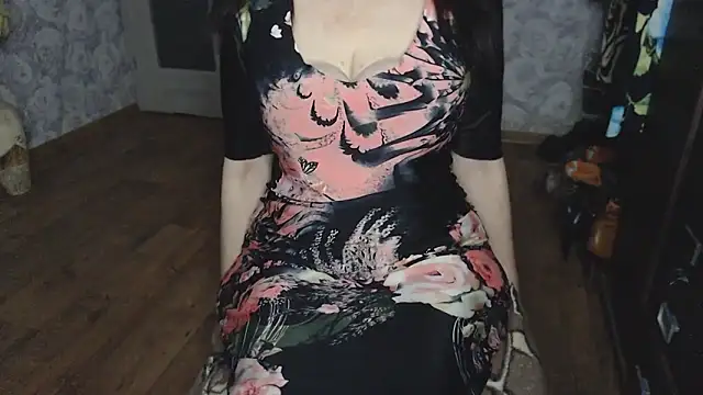 Snapshot of Aziza1 chatting on November 21, 2025, 6:17 pm Aziza1 online show from November 21, 2025, 6:17 pm