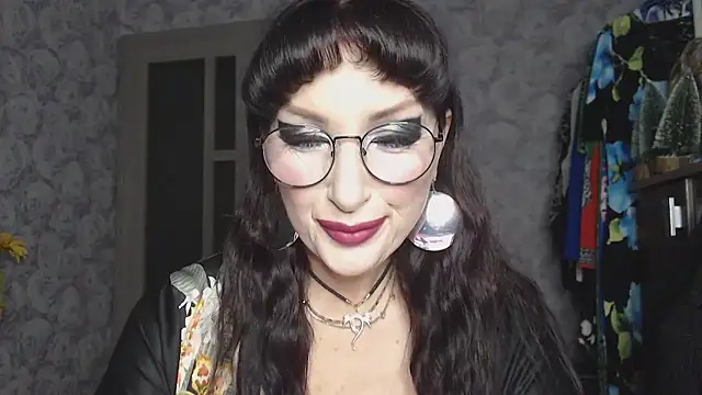 Snapshot of Aziza1 chatting on November 28, 2025, 2:09 pm Aziza1 online show from November 28, 2025, 2:09 pm