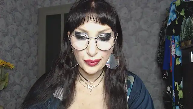 Snapshot of Aziza1 chatting on November 29, 2025, 9:07 pm Aziza1 online show from November 29, 2025, 9:07 pm