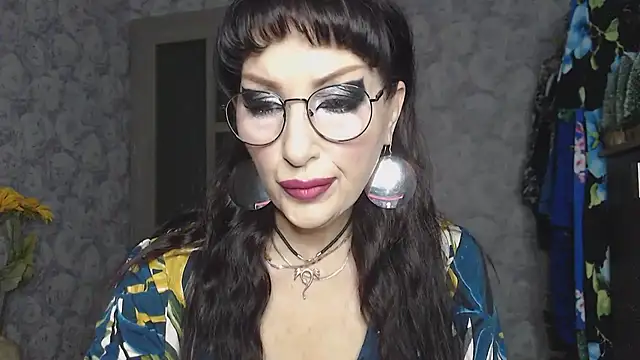 Snapshot of Aziza1 chatting on November 30, 2025, 11:58 am Aziza1 online show from November 30, 2025, 11:58 am