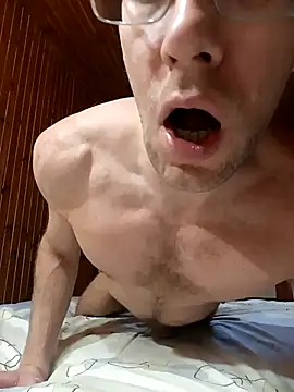 Snapshot of yatshen chatting on December 3, 2025, 9:51 am yatshen online show from December 3, 2025, 9:51 am