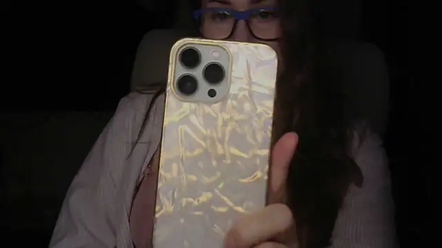 Snapshot of SeasonalSomeone chatting on February 2, 2026, 12:09 am SeasonalSomeone online show from February 2, 2026, 12:09 am