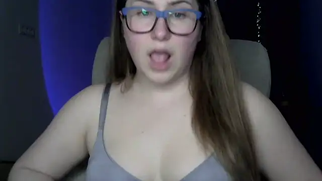 SeasonalSomeone online show from April 7, 2026, 7:03 pm