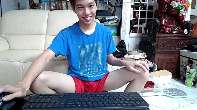 andrewooi online show from March 5, 2025, 9:04 pm