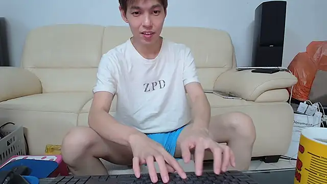 andrewooi online show from November 11, 2025, 5:24 pm