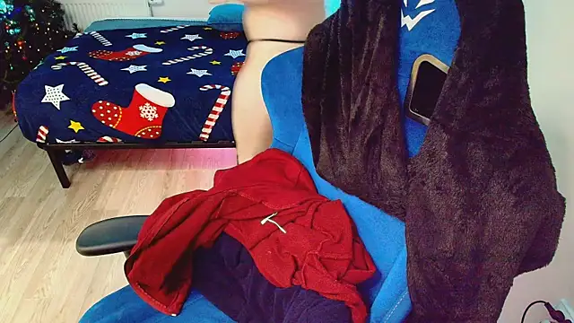 CranberryHot online show from February 8, 2026, 6:44 pm