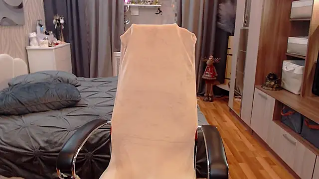 Victoria BBW online show from February 24, 2025, 8:14 pm