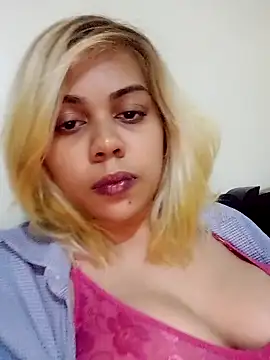 Nainagupta7890 online show from November 26, 2025, 6:09 pm