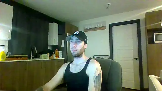 Snapshot of jijicool1 chatting on December 18, 2025, 9:15 am jijicool1 online show from December 18, 2025, 9:15 am