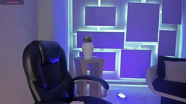 MorganHicks online show from April 15, 2026, 12:12 pm