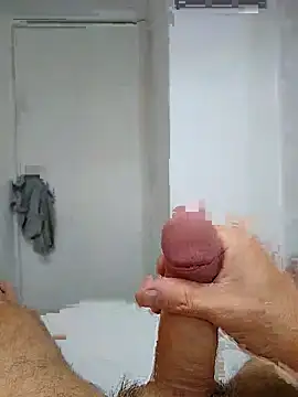 Snapshot of Alvaro2017 chatting on February 23, 2026, 5:10 pm Alvaro2017 online show from February 23, 2026, 5:10 pm