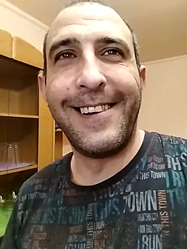 Snapshot of ZDRAVKICH chatting on April 2, 2026, 7:39 am ZDRAVKICH online show from April 2, 2026, 7:39 am