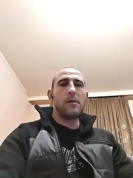 Snapshot of ZDRAVKICH chatting on April 13, 2026, 8:25 pm ZDRAVKICH online show from April 13, 2026, 8:25 pm