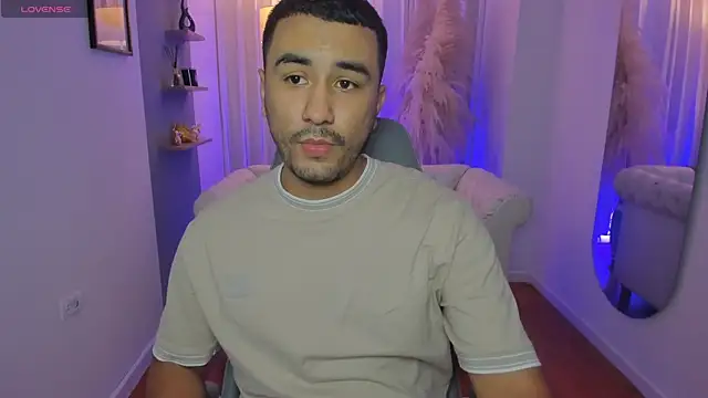 Nick Moca online show from November 27, 2025, 8:33 pm