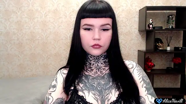 alicenevill online show from July 7, 2026, 1:26 pm
