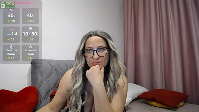 Snapshot of Aphrodite_S32 chatting on October 27, 2025, 5:33 am Aphrodite S32 online show from October 27, 2025, 5:33 am