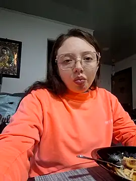 Snapshot of linda-schmidt chatting on November 9, 2025, 10:19 pm linda-schmidt online show from November 9, 2025, 10:19 pm