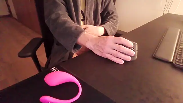 BisexDreams online show from March 17, 2025, 3:47 am